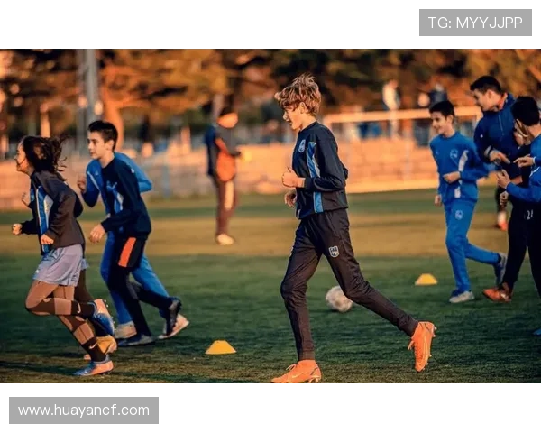 冬季训练揭秘足球明星们如何在寒冷中磨练技艺与体能